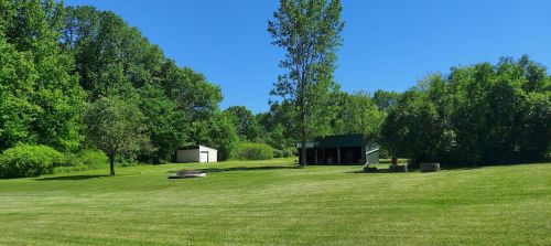 7486 Wildwood Rd, West Bend, WI 53090-8601