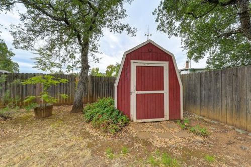 9847 Beachwood Dr, Citrus Heights CA  95662-5505 exterior