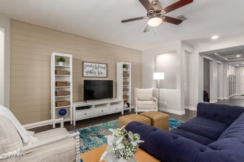 3948 Strawberry Dr, Gilbert AZ  85298-3703 exterior