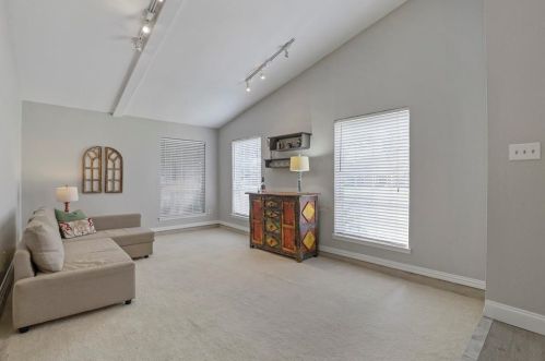 1903 Eastfield Dr, Richardson TX  75081-5435 exterior
