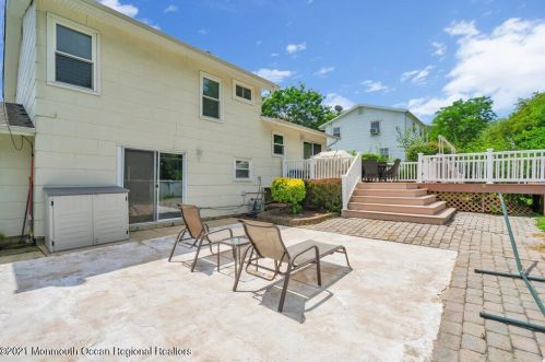 34 Wyoming Dr, Jackson Twp NJ  08527-1544 exterior
