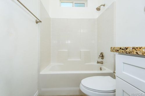 2201 Moon Ridge Ln, Bullhead City AZ  86426-6616 exterior