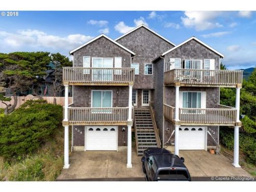 534 Pacific St, Twin Rocks OR  97136-4004 exterior