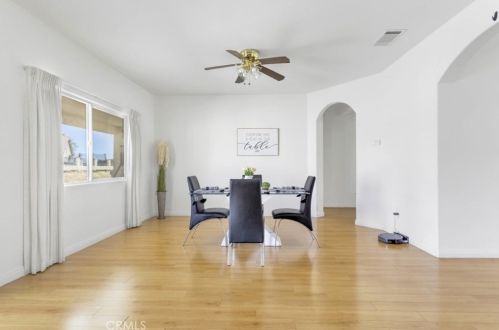 14864 Autumn Ln, Helendale, CA 92342-7721