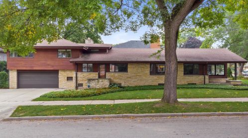 4101 Lk Dr, Milwaukee WI 53211-1720 exterior