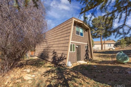 47125 Skyview Dr, Big Bear City CA  92314-9035 exterior