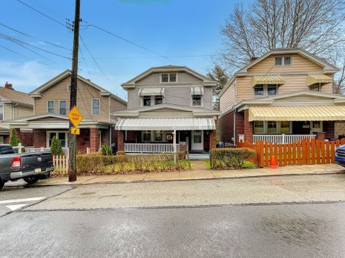 208 Parkfield St, Pittsburgh, PA 15210-4173