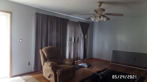 1008 39th Ave, Hobart, IN 46342-2124