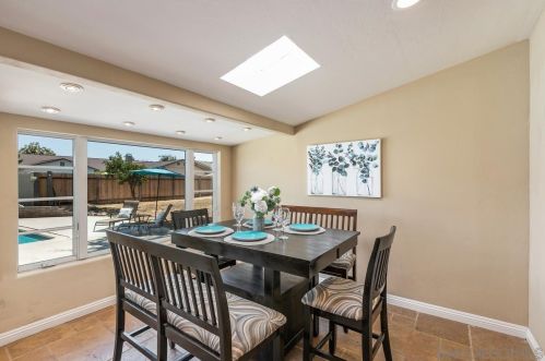 1521 Melody Ln, El Cajon CA  92019-2016 exterior