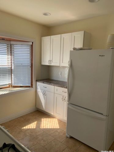 49 3rd Ave, East Rockaway NY  11518-1914 exterior