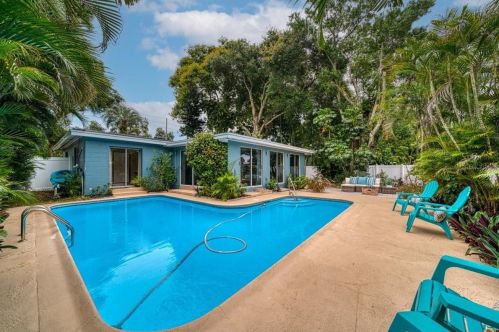 10560 54th Ave, Saint Petersburg, FL 33708-3330