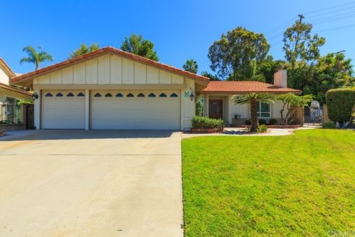 2505 Royale Pl, Fullerton, CA 92833-1526