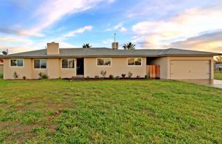 12135 Clinton Ave, Tivy Valley CA  93657-9478 exterior