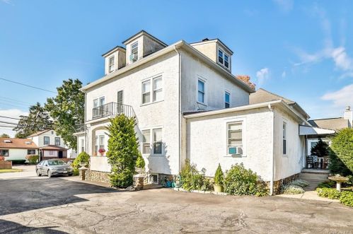 47 Saratoga Ave, Pleasantville, NY 10570-3265