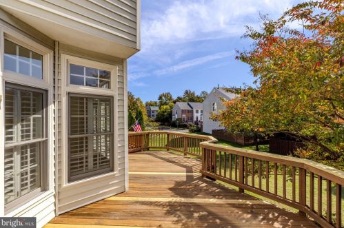 6235 Levi Ct, Springfield VA  22150-1190 exterior