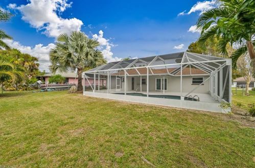 3426 5th Pl, Cape Coral, FL 33904-4958