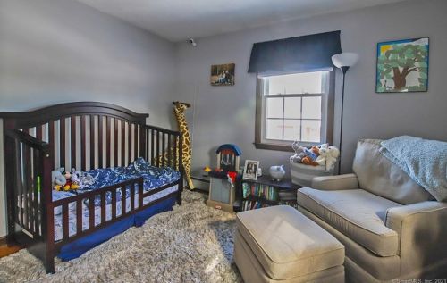 55 Dorothy Dr, Middletown CT 06457-5312 exterior