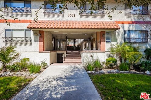 1043 Thompson Ave, Glendale CA  91201-1798 exterior