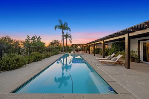 39386 Chaparral Dr, Temecula CA  92592-8822 exterior