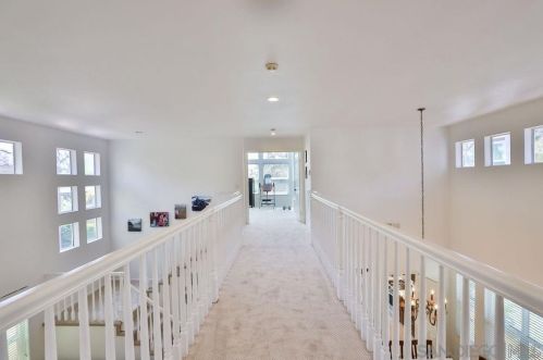 4373 Corte De La Fonda, San Diego CA  92130-2126 exterior