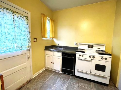 307 Elm St, Covington, KY 41016-1450