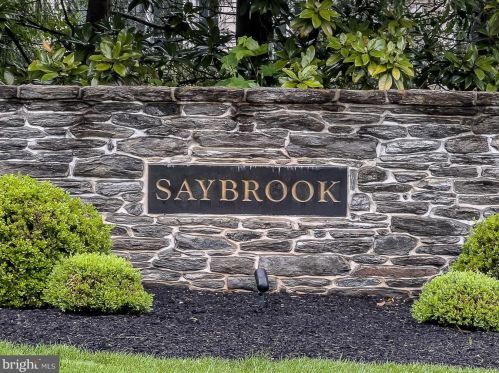 315 Blackburn Dr, Berwyn PA  19312-2801 exterior