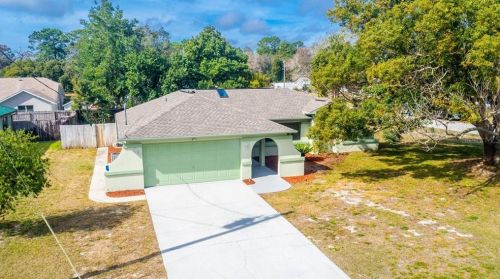 12076 Killian St, Brooksville, FL 34608-1616
