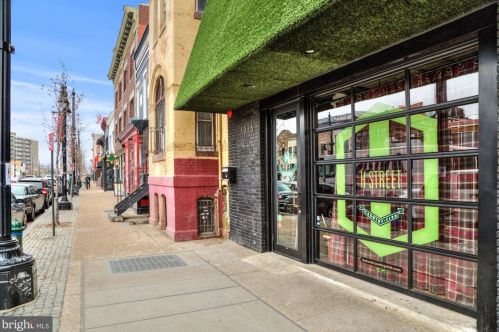 1111 Holbrook Ter, Washington DC 20002-2704 exterior