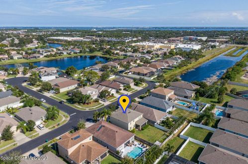 3220 Constellation Dr, Melbourne FL 32940-2365 exterior