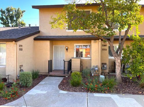 3305 Innerwick Ln, San Jose, CA 95121-1354