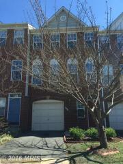 2581 James Madison Cir, Herndon VA  20171-4322 exterior