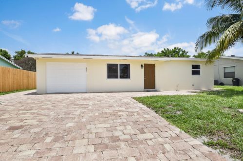 3801 Gull Rd, West Palm Beach, FL 33410-2223