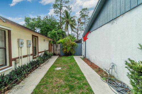 1281 Periwinkle Pl, West Palm Beach, FL 33414-8630