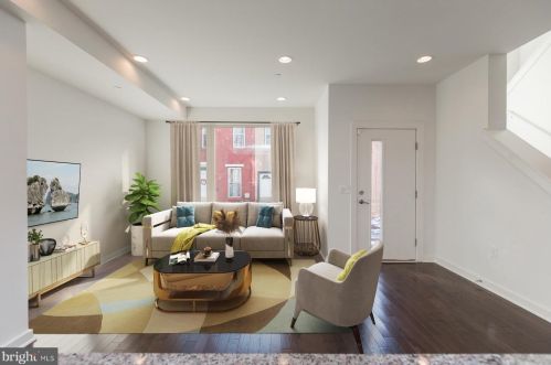 2666 Collins St, Philadelphia, PA 19125-1408