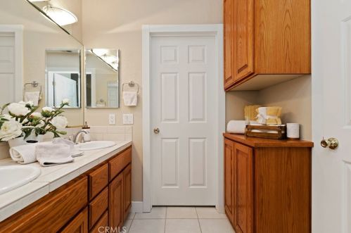 41777 Parado Del Sol Dr, Temecula CA  92592-8998 exterior