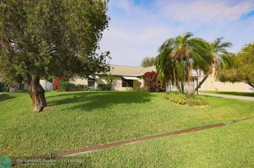 1726 Ardmore St, Fort Pierce, FL 34953-1054