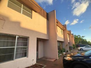 6638 41st St, Hollywood, FL