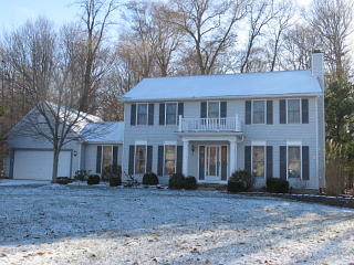 1984 Trailwood Dr, Twinsburg, OH 44087-2815