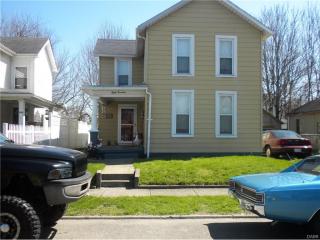 814 River St, Franklin, OH 45005-2745