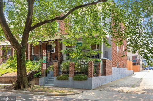 338 19th St, Washington, DC 20002-6705