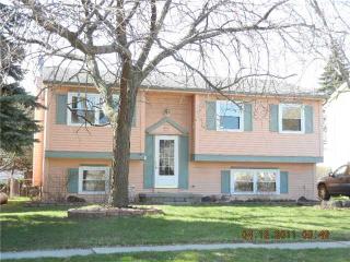 733 Poinsetta Ave, Toledo, OH 43612-3247