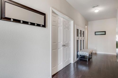 8613 Vista Royale Dr, Fort Worth TX  76108-7944 exterior