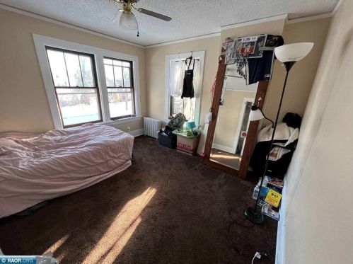 2109 4th Ave, Hibbing MN  55746-1517 exterior