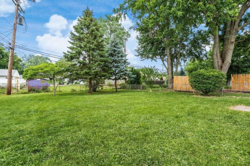 2972 Irwin Ave, Darbydale OH  43123-2310 exterior