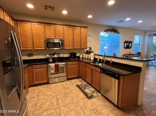859 Furness Dr, Gilbert, AZ 85297-1934