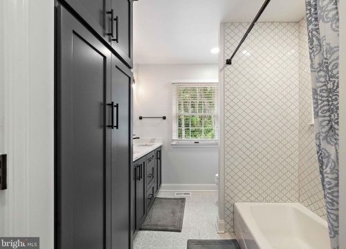 106 Longfields Way, Downingtown PA  19335-4486 exterior