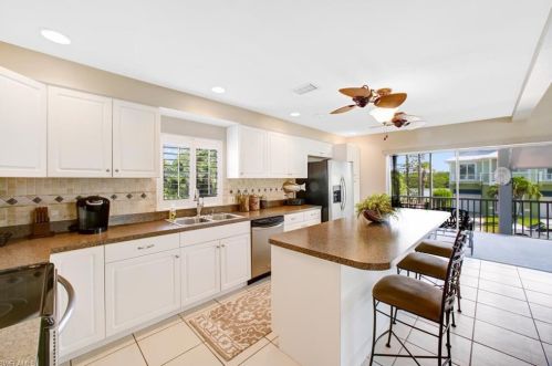 26427 Hickory Blvd, Bonita Springs FL 34134-8201 exterior