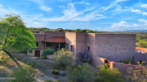 4820 Zerth Pl, Tucson, AZ 85745-9421