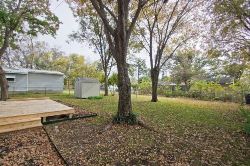 2820 Encino Dr, Dallas TX  75228-2312 exterior