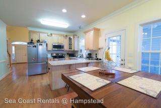 139 Shellbank Dr, Sneads Ferry NC  28460-9514 exterior